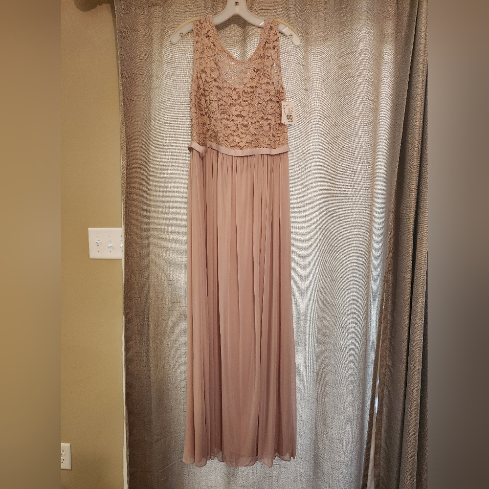 David's Bridal Dress - Never Altered - Blush Pink